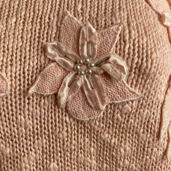 Bonnie & Bill Vintage Pink Embroidered Flowers Lace Appliqué Sweater Size S - Picture 8 of 13